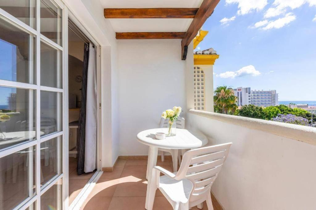 Carihuela Front Beach Torremolinos Eksteriør billede