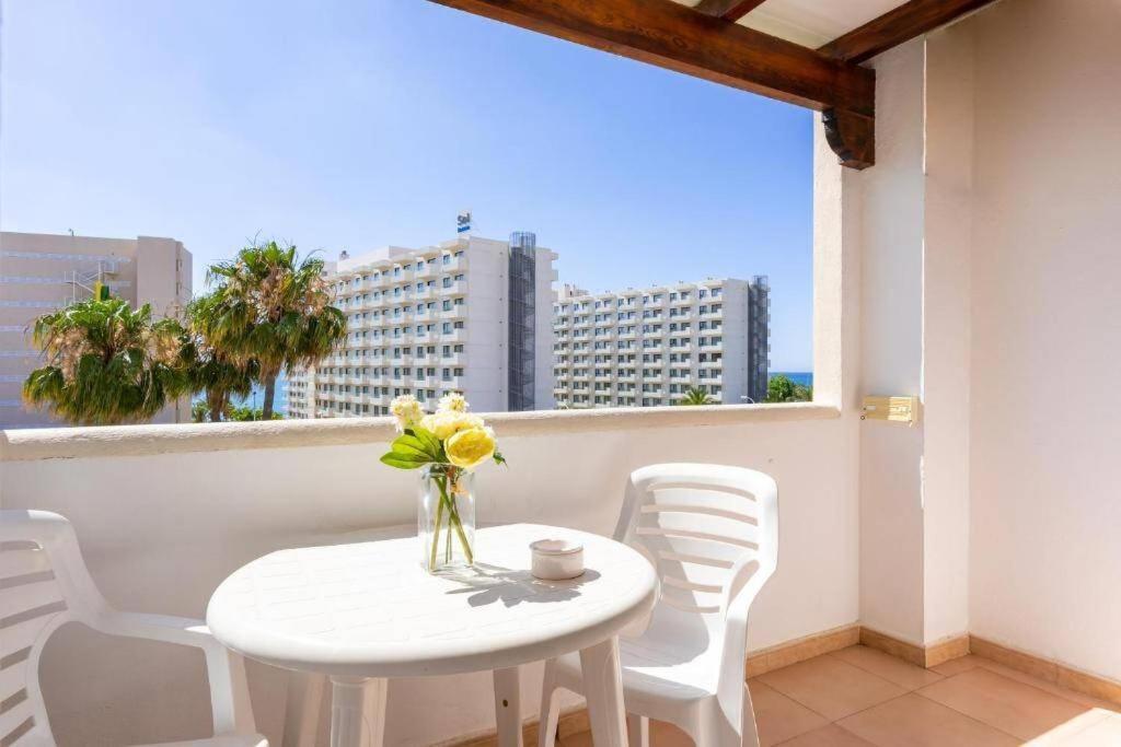 Carihuela Front Beach Torremolinos Eksteriør billede